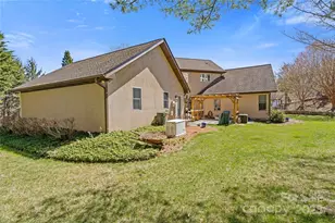 3001 Hickory Nut Trail, Hendersonville, NC 28739 - Photo 36