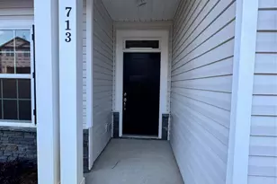 713 Inwood Hill Dr, Gastonia, NC 28056 - Photo 2