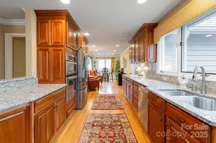 173 Winding Meadows Dr, Flat Rock, NC 28731 - Photo 18