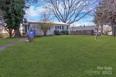 28 Deaverview Road, Asheville, NC 28806 - Photo 1