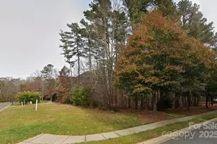 2013 Garden View Ln, Weddington, NC 28104 - Photo 2