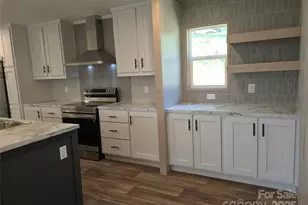 22 McGee Hl Rd, Fairview, NC 28730 - Photo 8