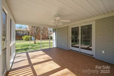 306 7th Street Place NE, Conover, NC 28613 - Photo 44