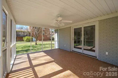 306 7th Street Place NE, Conover, NC 28613 - Photo 44