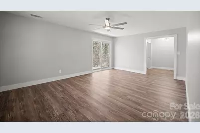 306 7th Street Place NE, Conover, NC 28613 - Photo 28