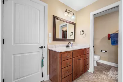 1263 Waterford Drive, Hickory, NC 28602 - Photo 20