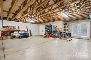 1263 Waterford Dr, Hickory, NC 28602 - Photo 30