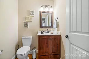 1263 Waterford Dr, Hickory, NC 28602 - Photo 26