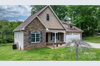 1263 Waterford Drive, Hickory, NC 28602 - Photo 2