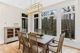 435 Barrington Dr, Asheville, NC 28803 - Photo 6