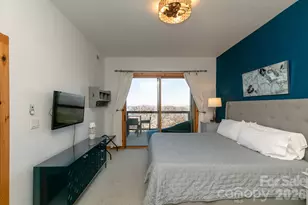 30 Club Villa Ct, Burnsville, NC 28714 - Photo 16