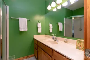 30 Club Villa Ct, Burnsville, NC 28714 - Photo 24