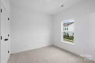 189 Cherry Spgs Ln, Asheville, NC 28804 - Photo 18
