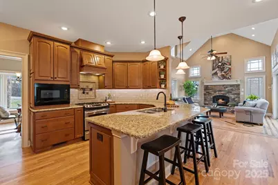 3196 Stonemill Path, Sherrills Ford, NC 28673 - Photo 12