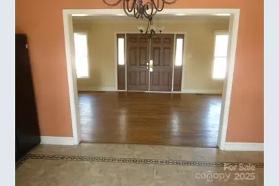 3091 E Main Street Extension, Spartanburg, SC 29307 - Photo 8