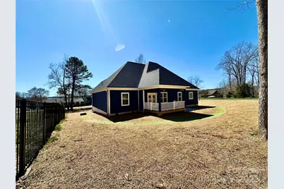 167 Harbor Point Drive, Cherryville, NC 28021 - Photo 6