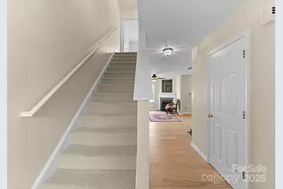 6635 Vlosi Drive, Charlotte, NC 28226 - Photo 8