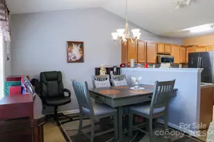 90 Elm St, Morganton, NC 28655 - Photo 8