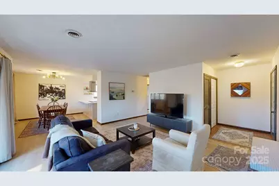 50 Maxine Lane #104, Hendersonville, NC 28739 - Photo 2