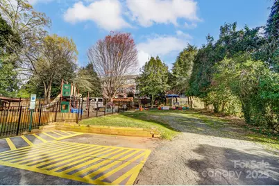 229 S Fox Street, Charlotte, NC 28204 - Photo 8