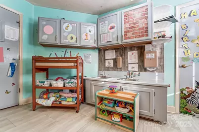 229 S Fox Street, Charlotte, NC 28204 - Photo 20