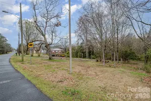 626 Flicker St, Concord, NC 28027 - Photo 8