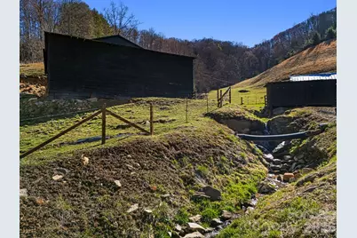 867 Indian Creek Road, Burnsville, NC 28714 - Photo 12