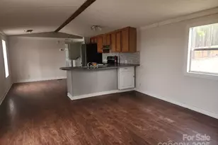 6915 Airport Rd, Mount Croghan, SC 29727 - Photo 10