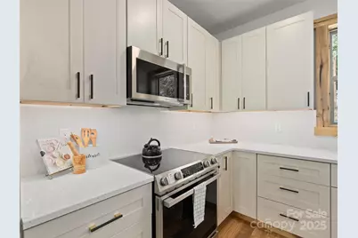 292 County Road, Waynesville, NC 28785 - Photo 8