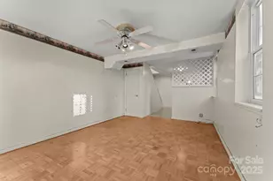 123 Castleton Ln, Hendersonville, NC 28791 - Photo 24