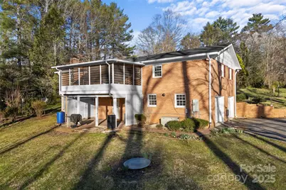 123 Castleton Lane, Hendersonville, NC 28791 - Photo 30