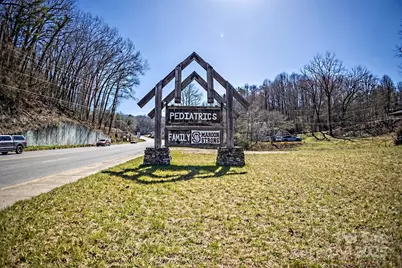 120 Veterans Boulevard, Bryson City, NC 28713 - Photo 42