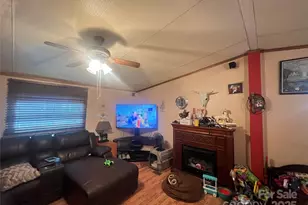 171 Courtney Pl Ln, Pageland, SC 29728 - Photo 6