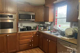 171 Courtney Pl Ln, Pageland, SC 29728 - Photo 4