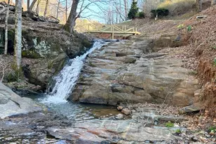 324 Marble Mine Rd, Bakersville, NC 28705 - Photo 2