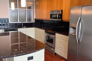 333 W Trade St, Charlotte, NC 28202 - Photo 6