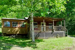 38 Buchanan Hill Rd, Bakersville, NC 28705 - Photo 18