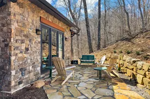 159 Settings Blvd, Black Mountain, NC 28711 - Photo 36