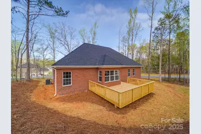 725 Granna Lane, Lancaster, SC 29720 - Photo 4