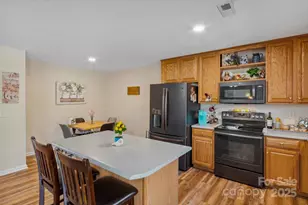 12 Hutchinson Woods Dr, Fletcher, NC 28732 - Photo 10