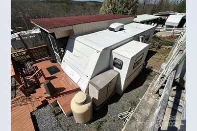 108 Robin Lane, New London, NC 28127 - Photo 2