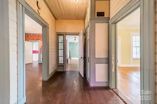 8425 E Franklin St, Mount Pleasant, NC 28124 - Photo 12