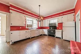 8425 E Franklin St, Mount Pleasant, NC 28124 - Photo 16