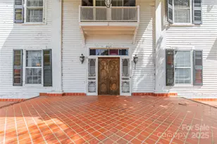 8425 E Franklin St, Mount Pleasant, NC 28124 - Photo 4