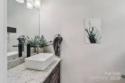 8 Apple Lane, Asheville, NC 28804 - Photo 16