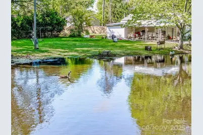 524 Dawn Circle, Charlotte, NC 28213 - Photo 18