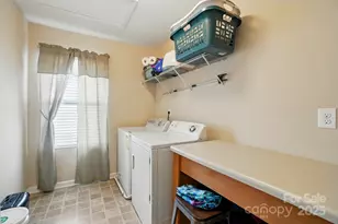 3272 Saddlebrook Dr, Midland, NC 28107 - Photo 38