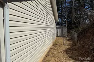 125 Dearmin Terrace, Franklin, NC 28734 - Photo 4