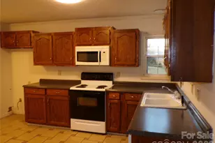 5391 Sapp Rd, Kannapolis, NC 28083 - Photo 6