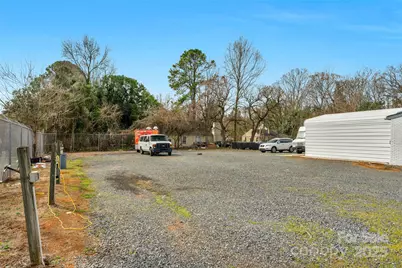2215 West Boulevard, Charlotte, NC 28208 - Photo 8